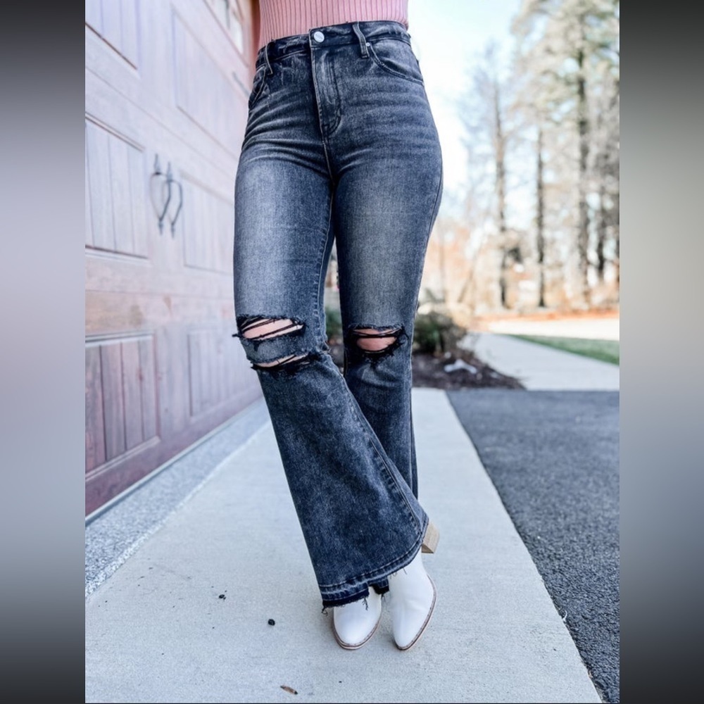 Risen High Rise & Wide Flare Jeans, Black Ombré, Size 1XL